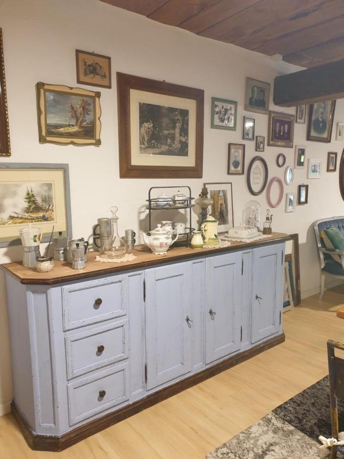 Agréable chambre d'hôtes, au calme, dans la nature Roches Extérieur photo