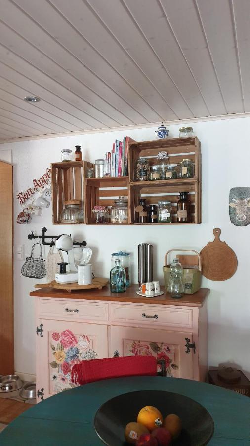 Agréable chambre d'hôtes, au calme, dans la nature Roches Extérieur photo